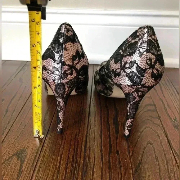 Ann Taylor Women’s 8 Black Lace Shimmer Pink Pump w/3.5” Heel - NEW IN BOX!! - Picture 5 of 11